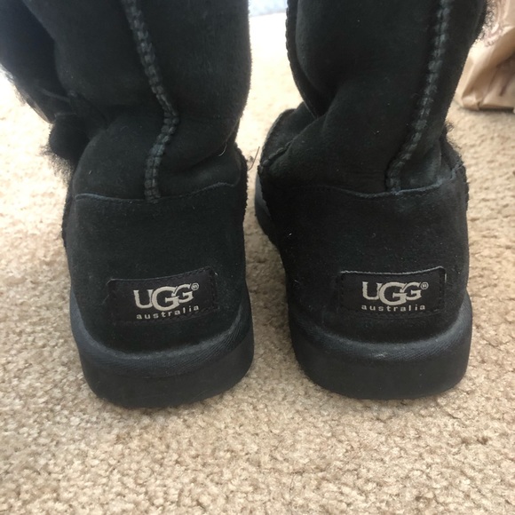 tall black button uggs - Picture 3 of 3